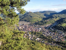 Ruim vrijstaand vakantiehuis Trifels in Annweiler, hartje Pfälzer Woud - thumbnail 1