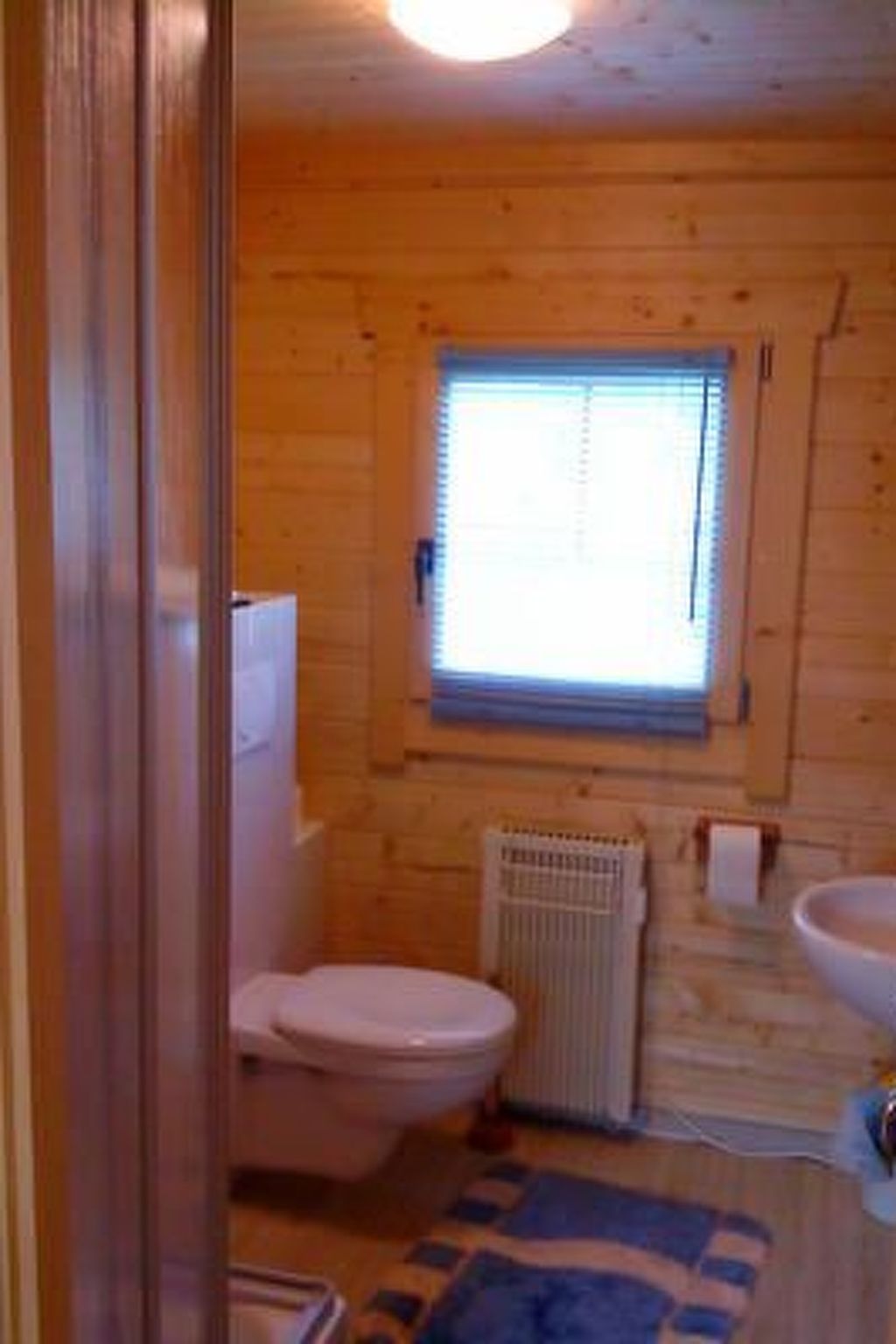 Mit Blick auf das Wasser