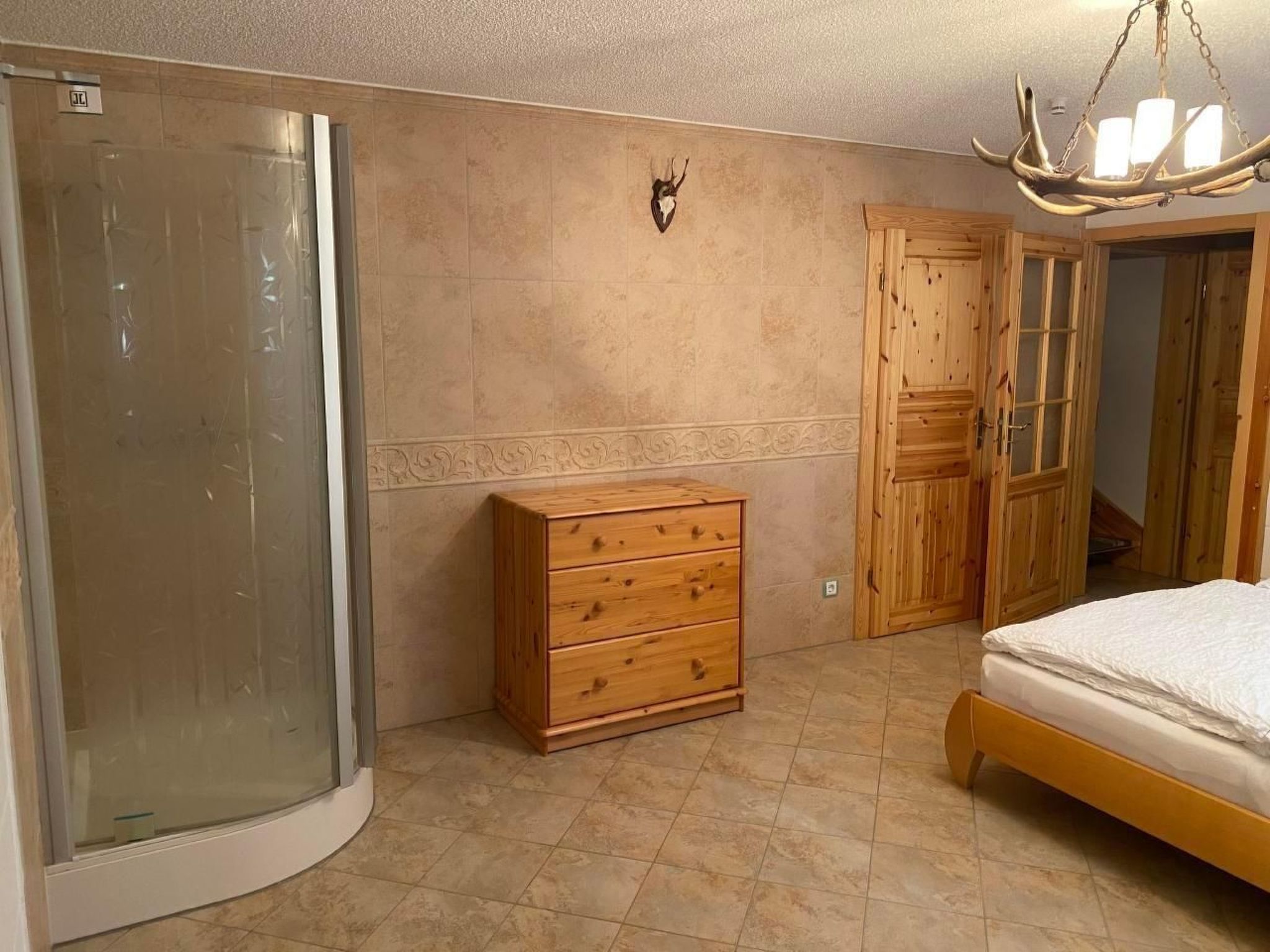 WaldhausEichhörnchen-Image-tags.info