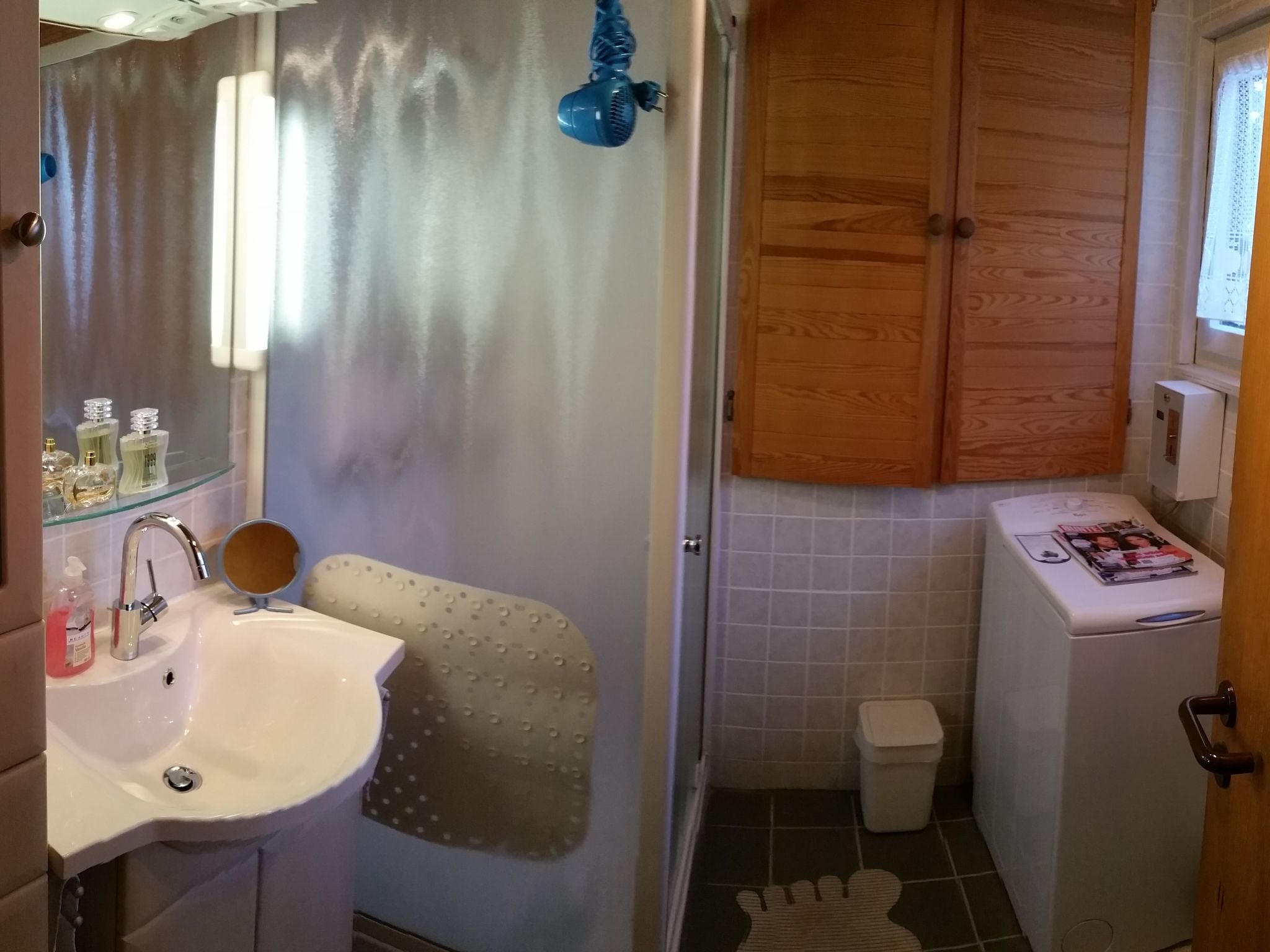 In Kuhklingen mit Großer Terrasse-Inside