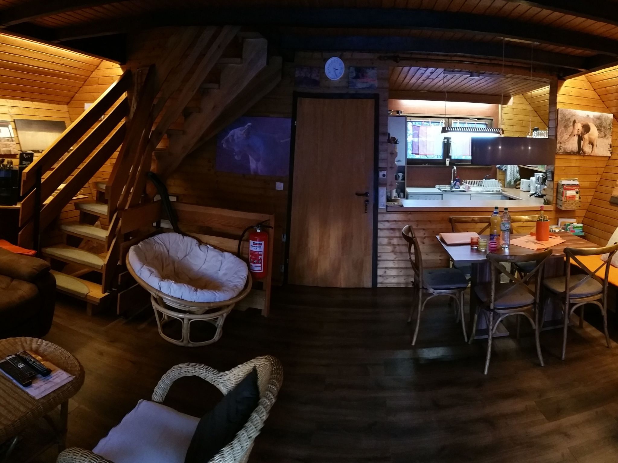 In Kuhklingen mit Großer Terrasse-Inside