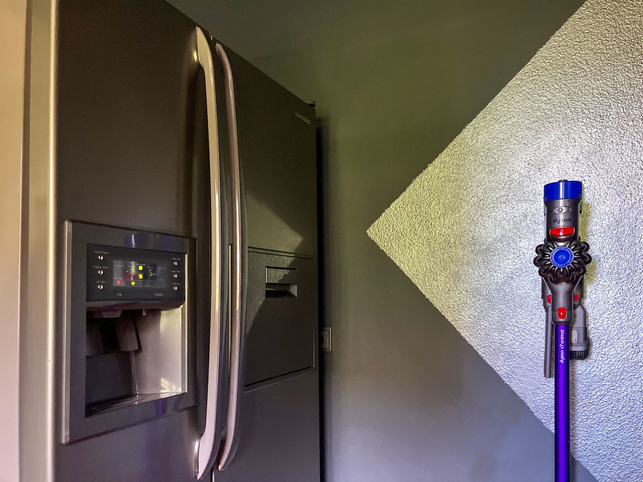 Designer Wohnung nahe Flughafen und Messe-Image-tags.info