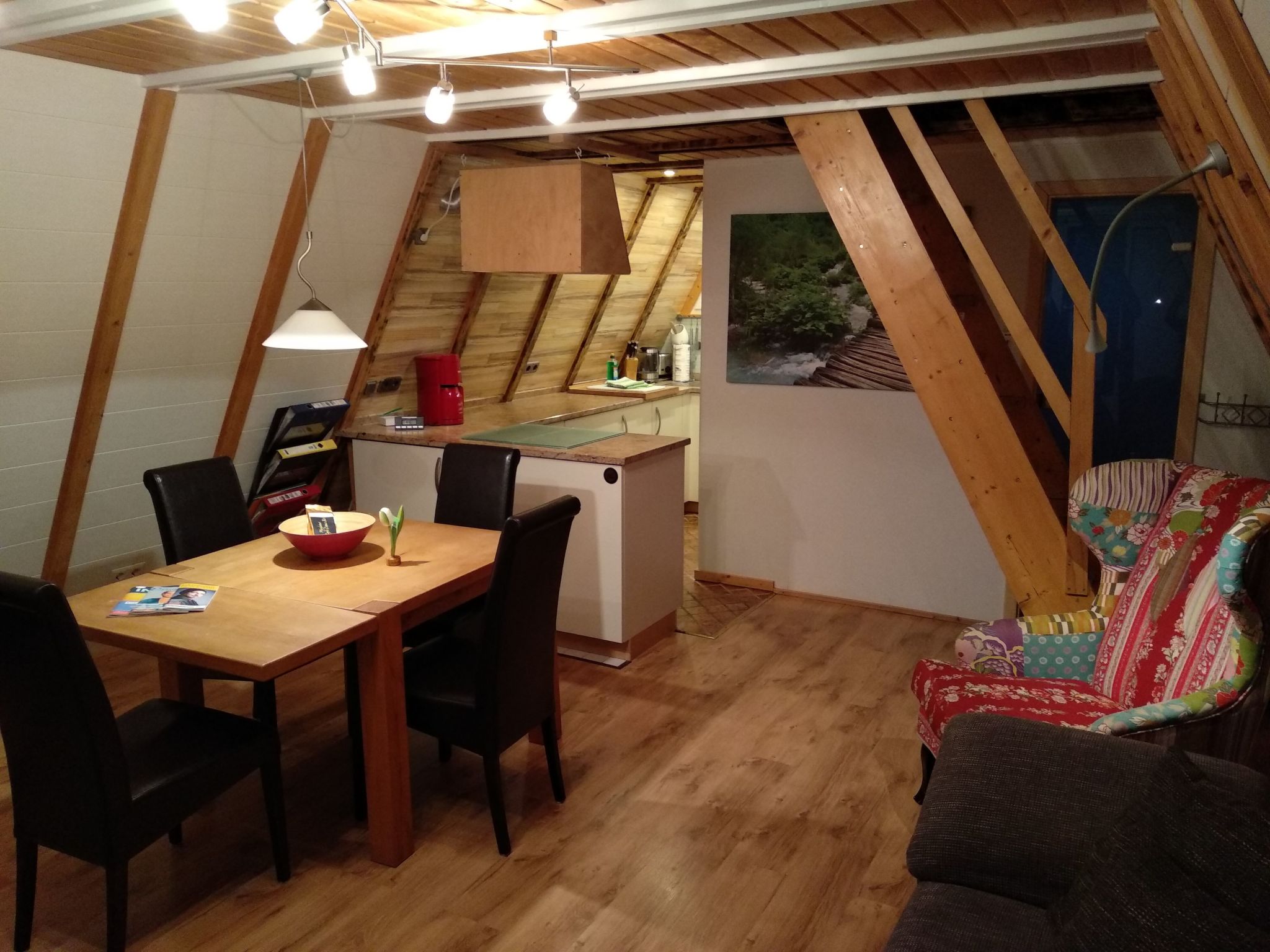 Nur-Dach-Ferienhaus für vier Personen-Binnen