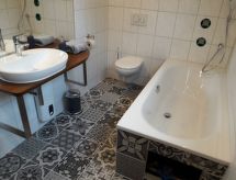 Vrijstaand chalet voor 4 personen aan de voet van het Zwarte Woud - thumbnail 6