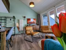 Bergloft in Sasbachwalden met zwembad en panoramisch uitzicht - thumbnail 1
