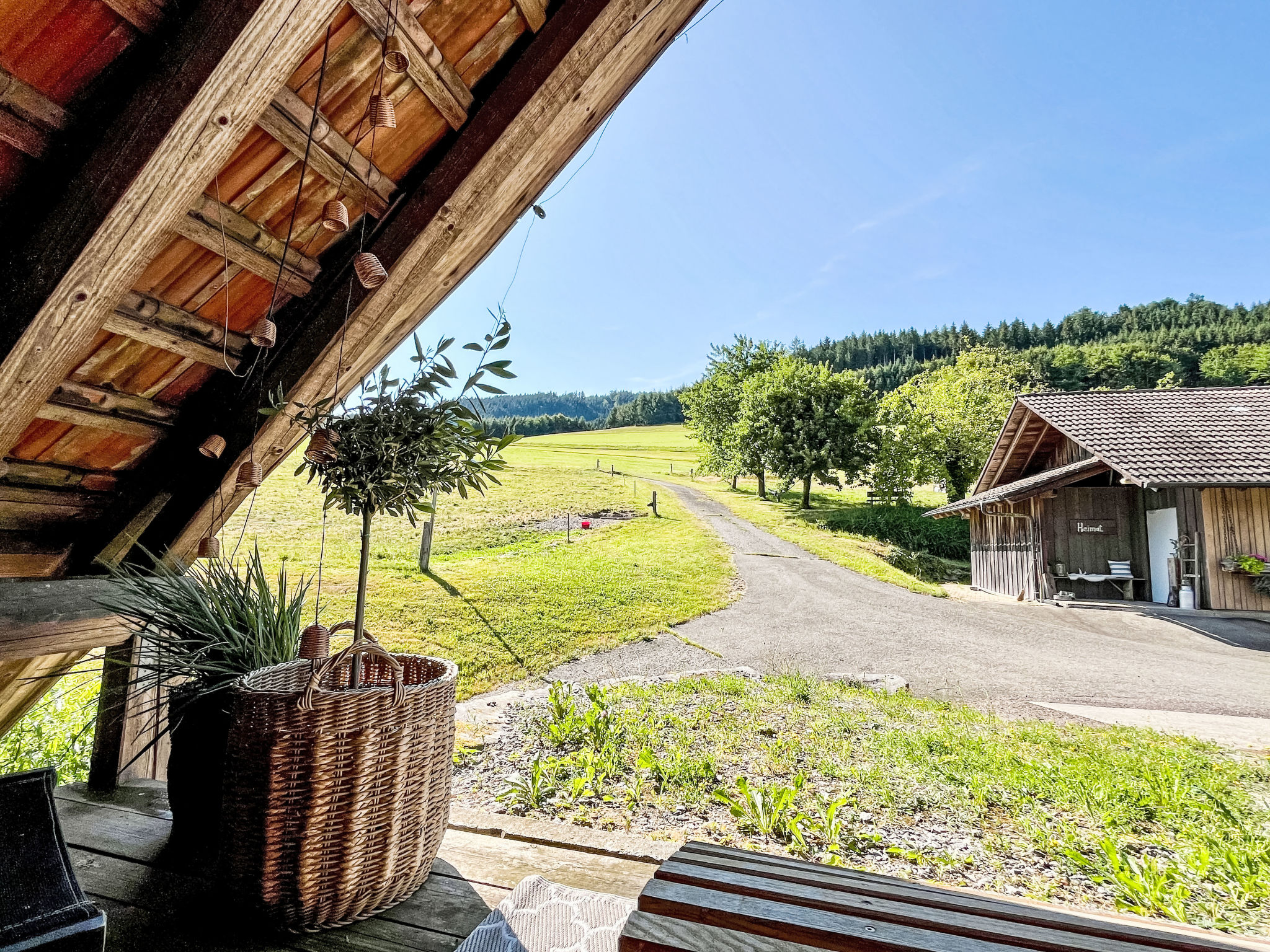 Kinast (HFT201)-Draußen