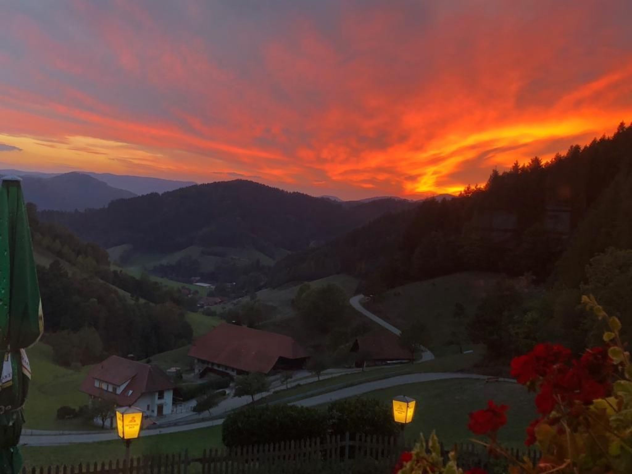 Haus mit Whirlpool, Sauna und Schwarzwaldblick-Dedans