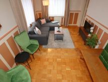 Ruim 6-persoons vakantiehuis in Rietheim met tuin en open haard - thumbnail 1