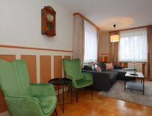 Ruim 6-persoons vakantiehuis in Rietheim met tuin en open haard - thumbnail 2