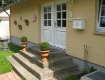 Knusse vakantiewoning in Schönwald met tuin en terras aan de bosrand - thumbnail 3