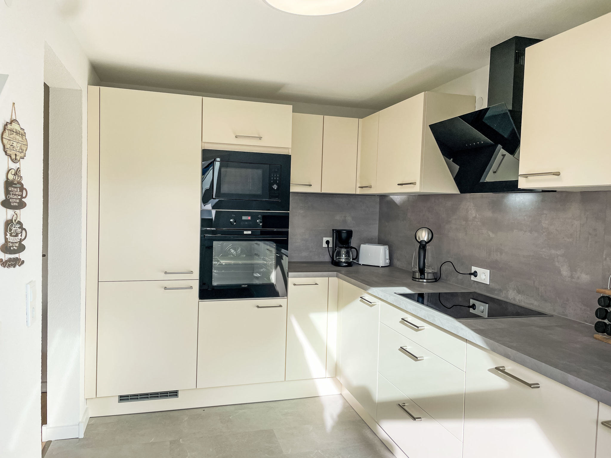 Alexanders Domizil-Inside