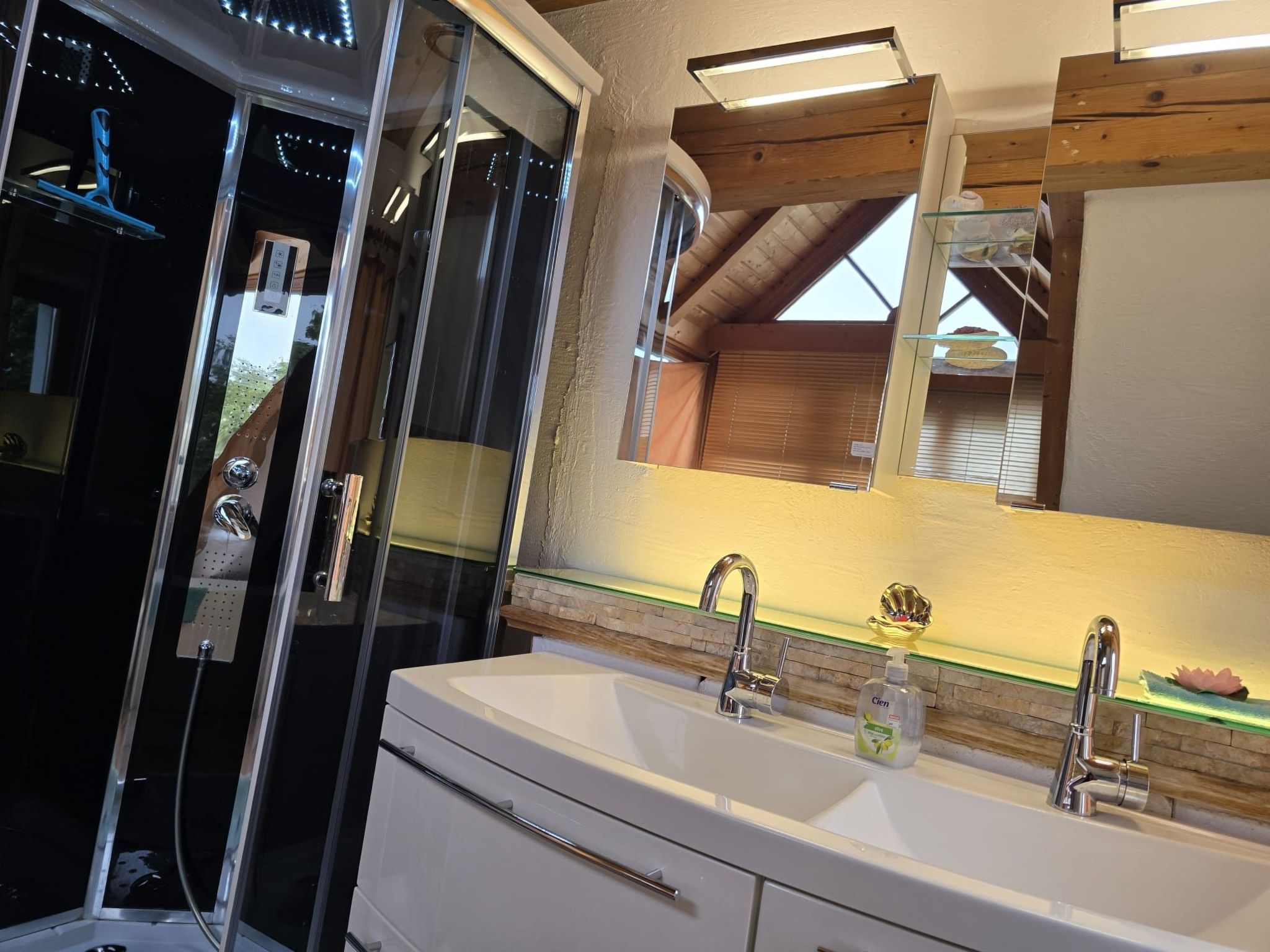 WohnungA mitPanorama