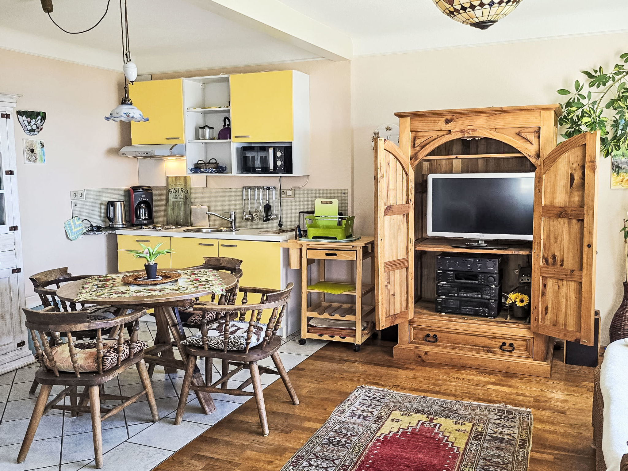 Wohnung B mit Balkon
