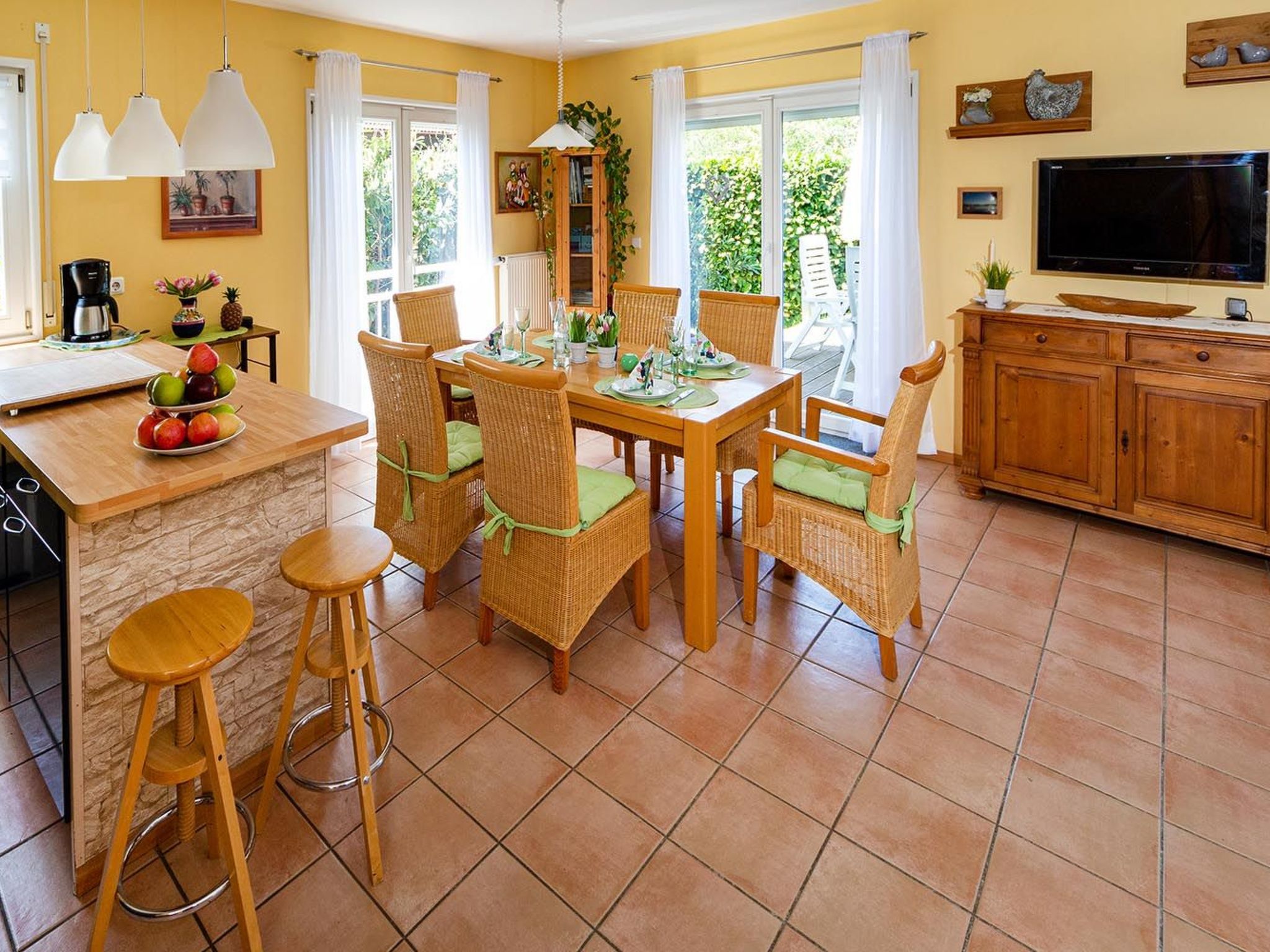 Am Bodensee mit Garten und Terrasse-Binnen