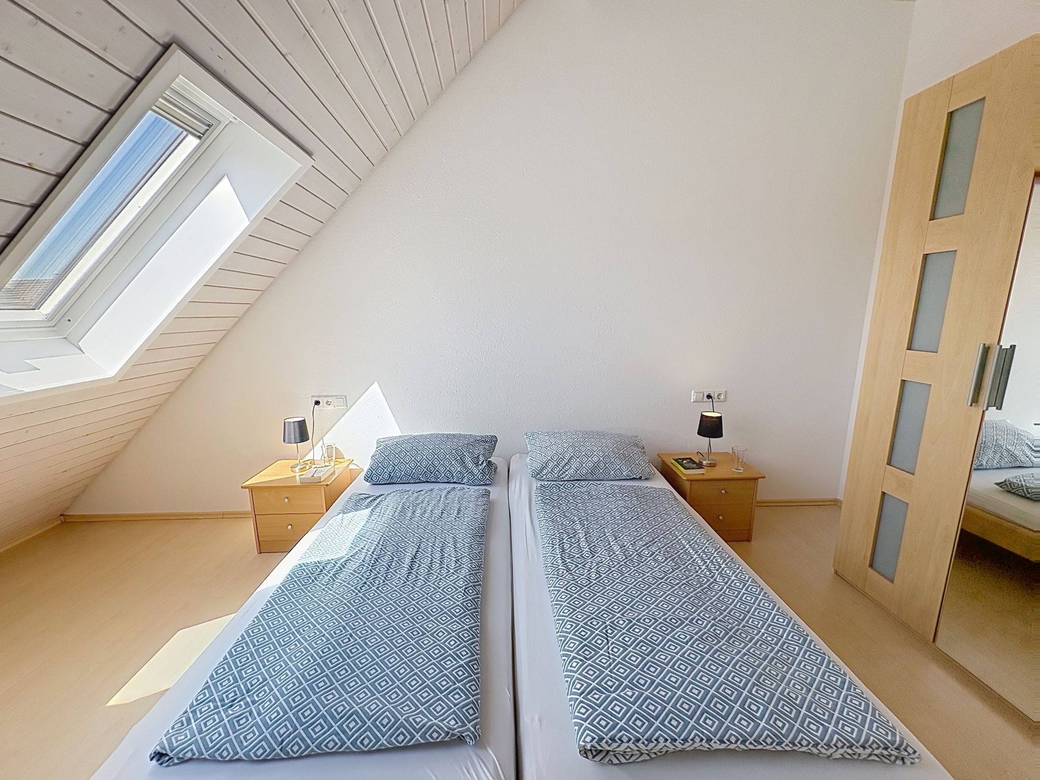 Sonnige Aussichten - Obstbau Koch - Binnen