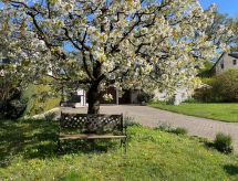 am Kirschbaum