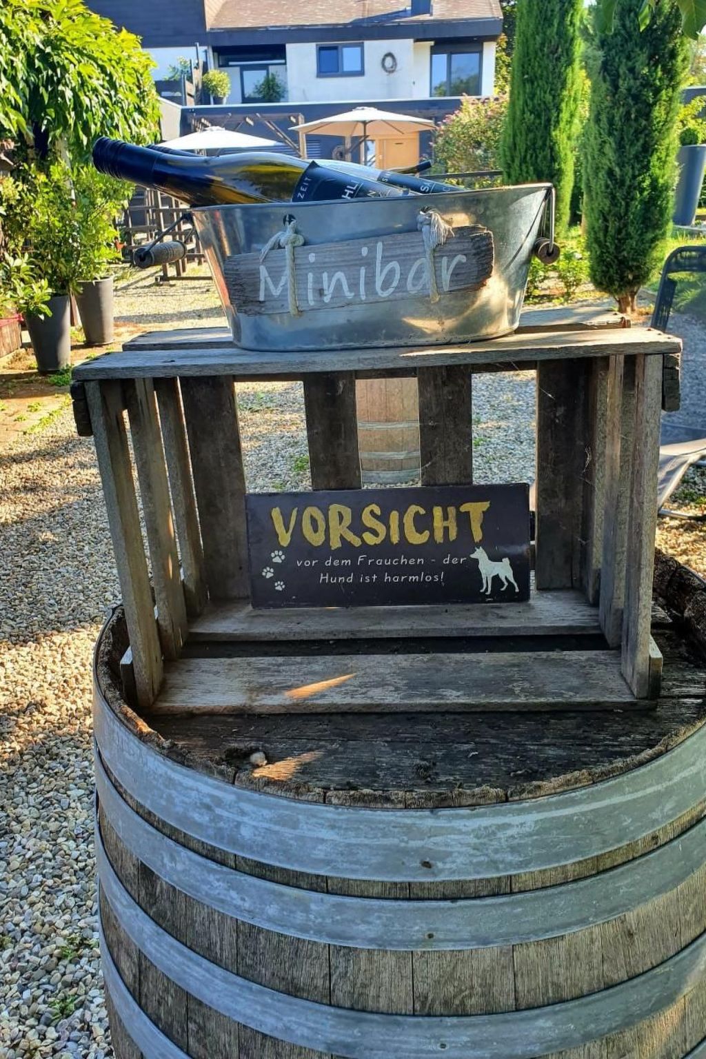 Max Mountain View-Image-tags.info