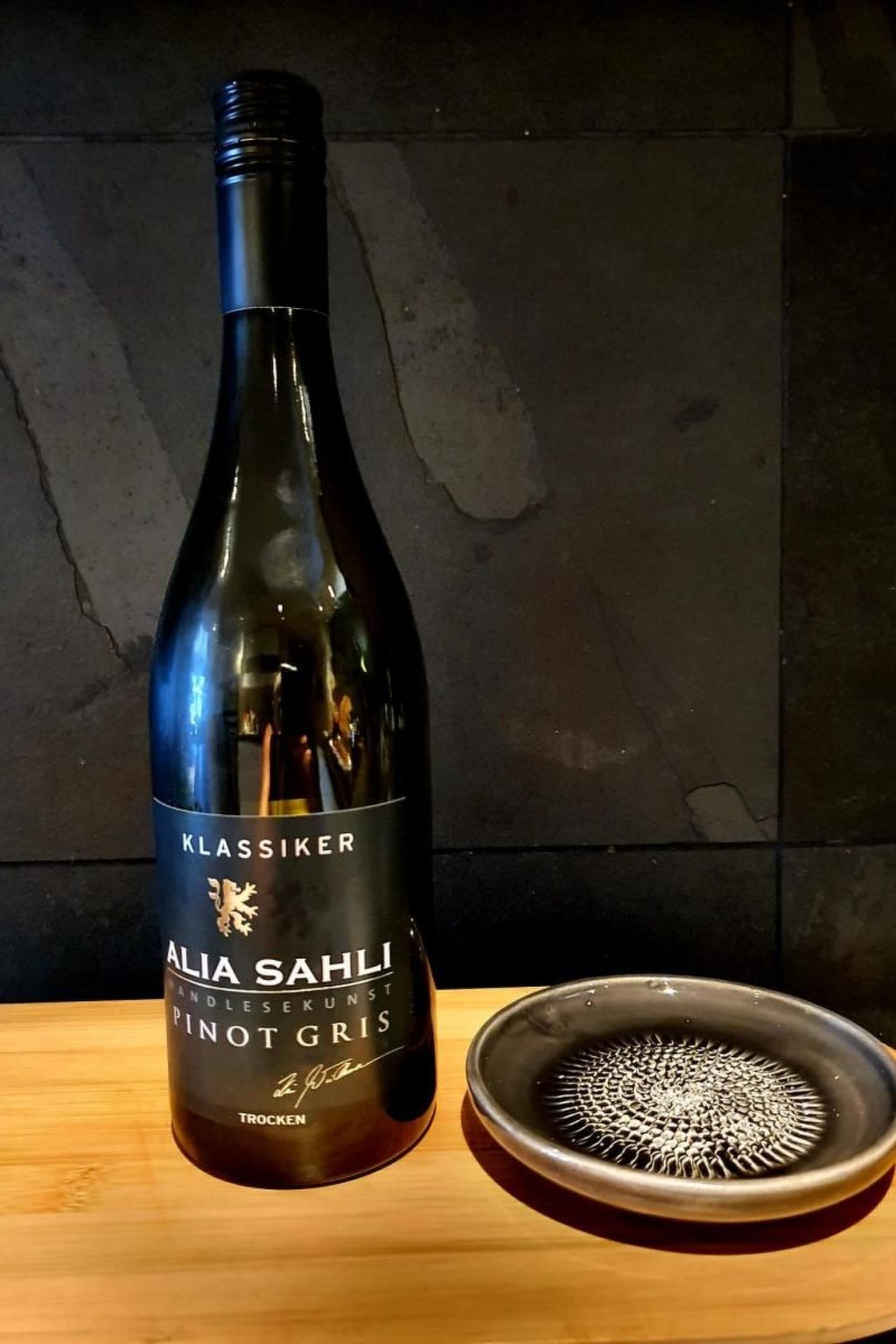 Max Mountain View-Image-tags.info