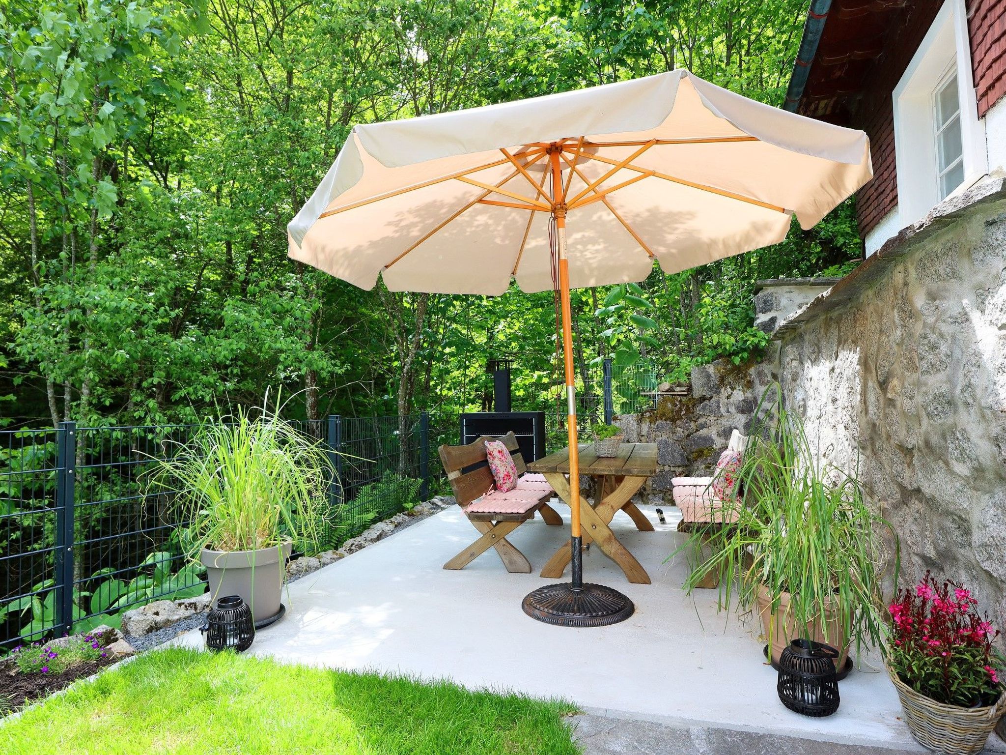 Schwarzwaldhaus St. Blasien, direkt am Bach-Dedans