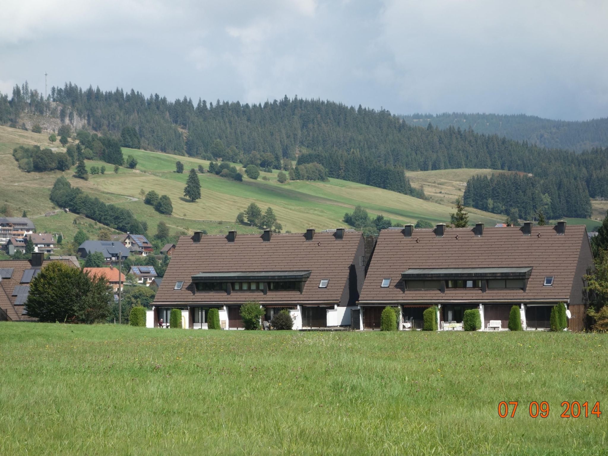 Mit Terrasse und offenem Kamin-Binnen