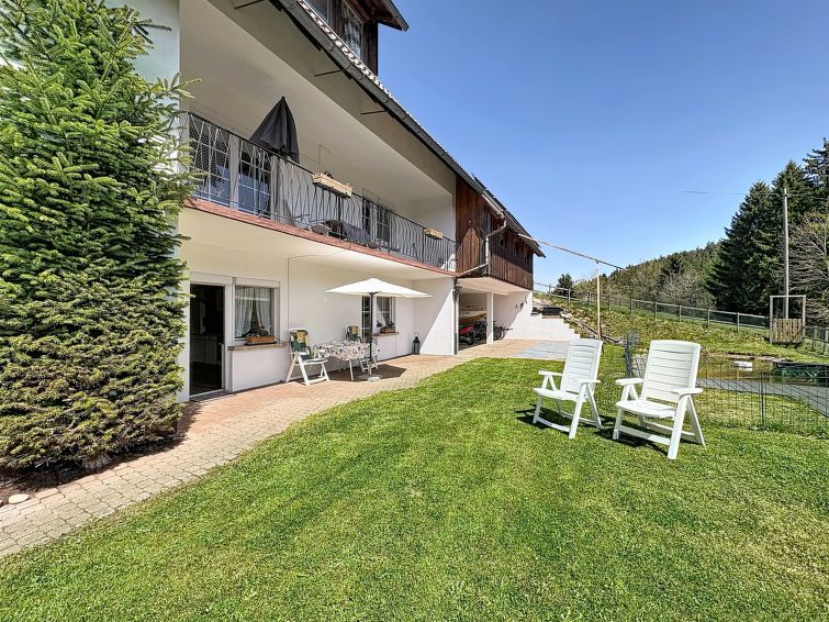 Appartement met open haard en bergzicht in centrum Eisenbach in Eisenbach
