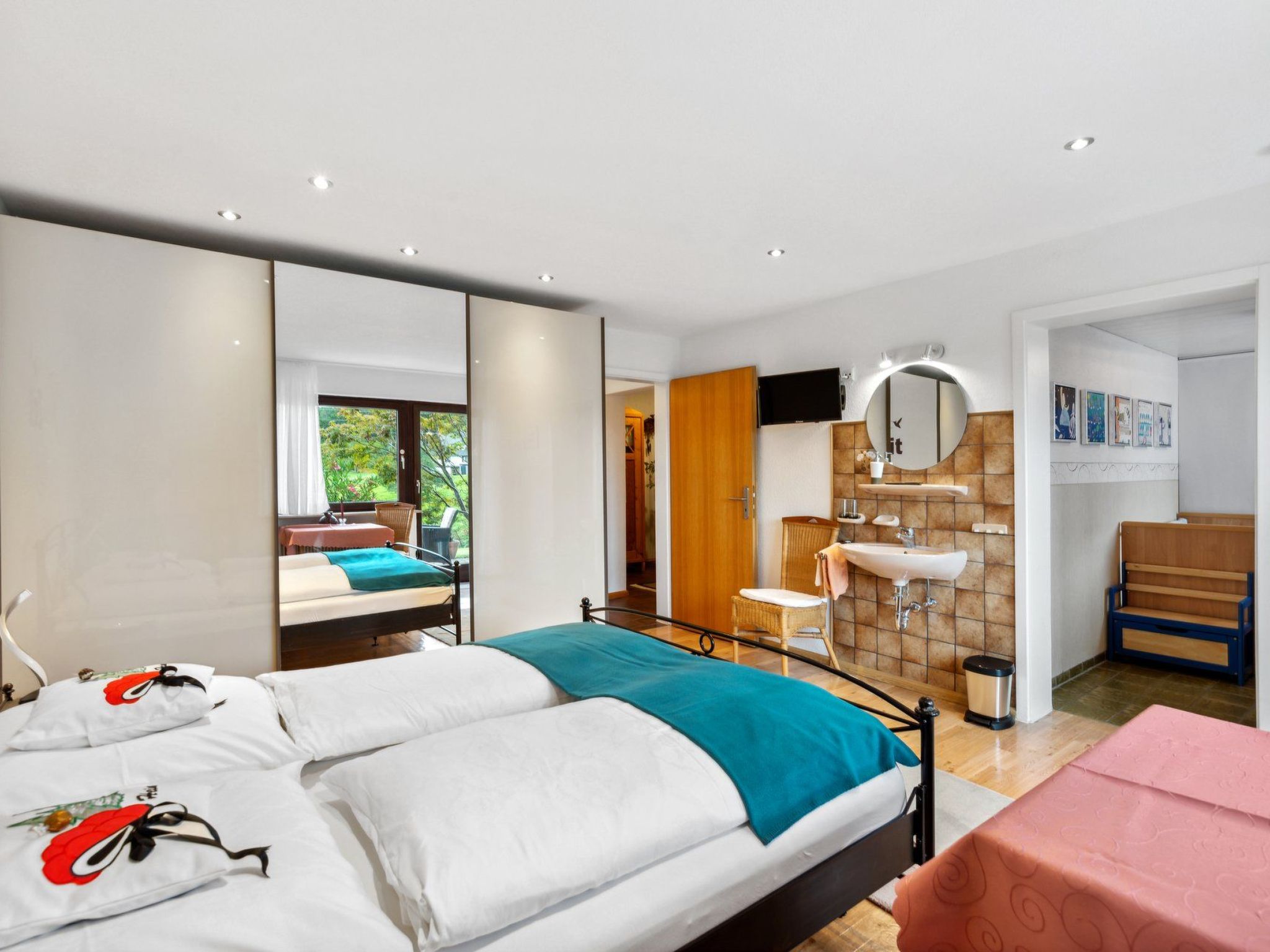 Appartement mit Garten in Schwärzenbach-Inside