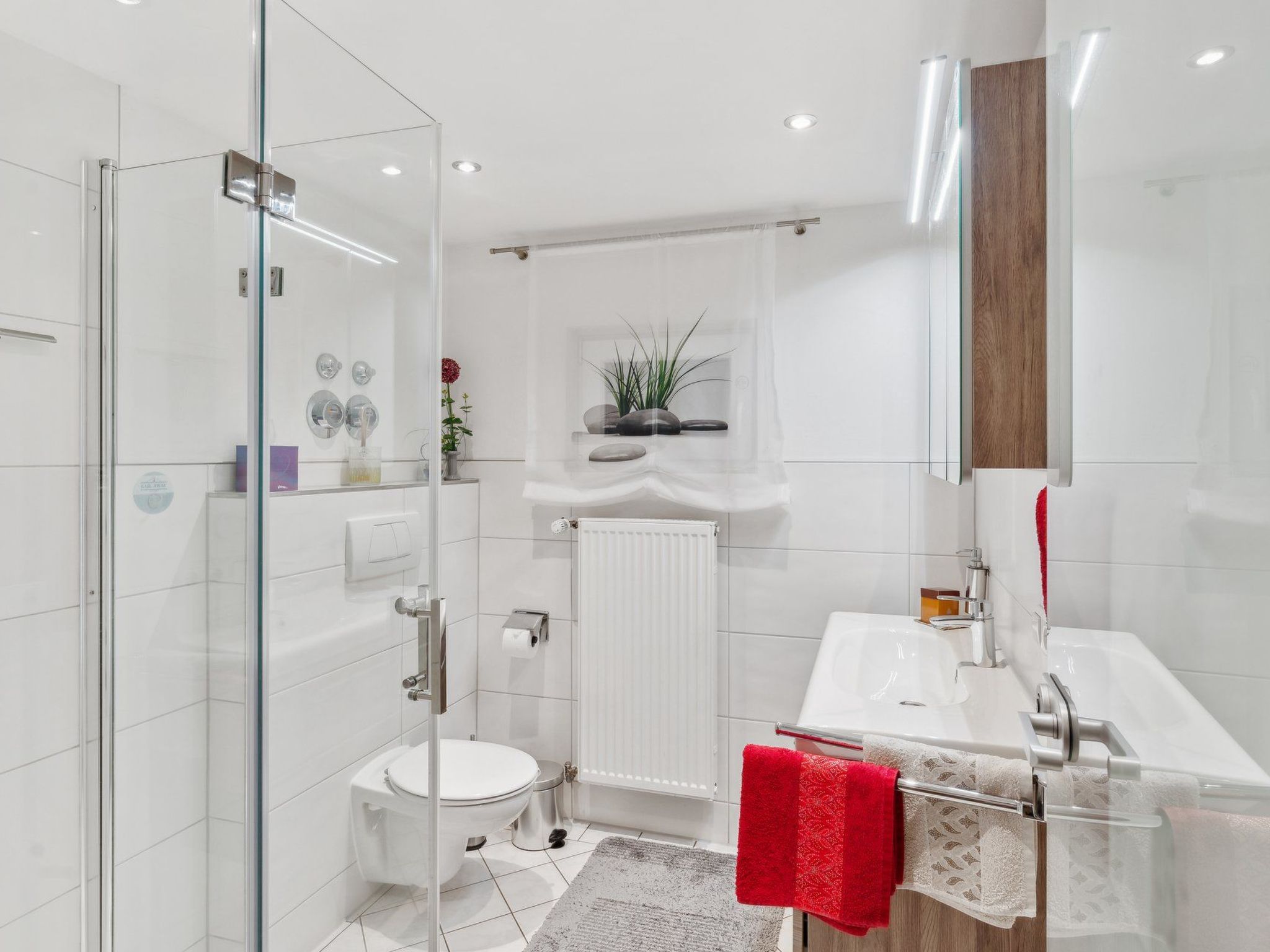 Appartement mit Garten in Schwärzenbach-Inside