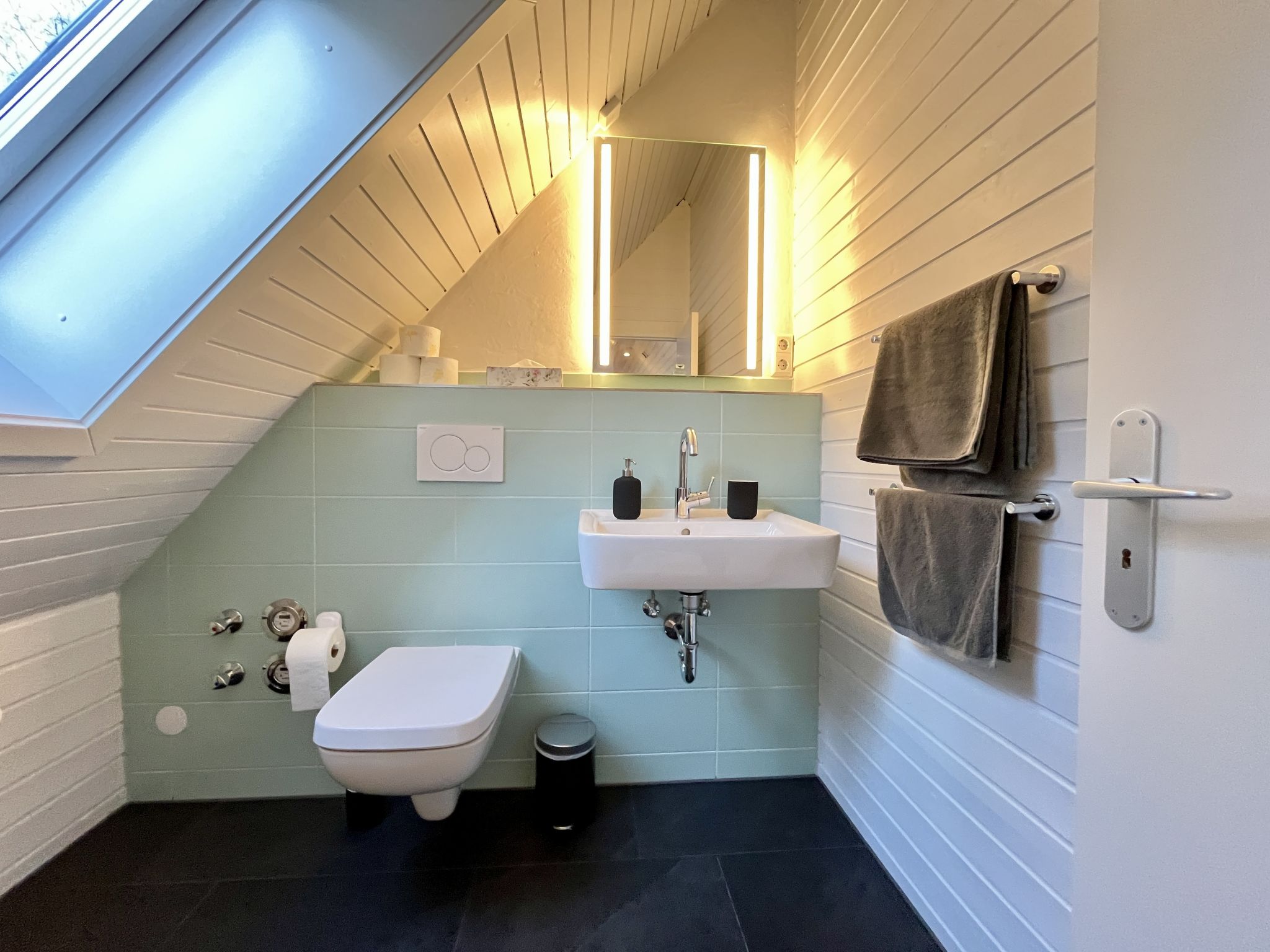 Photo of Falkennest - mit Blick auf den Titisee