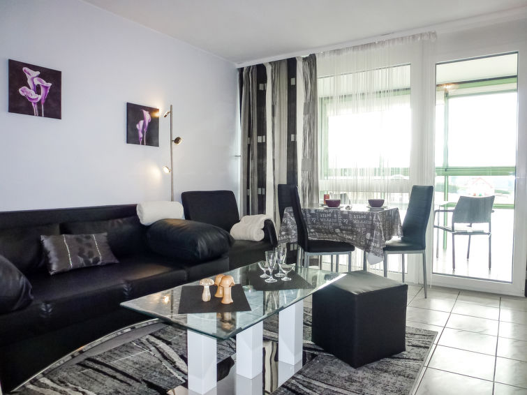 3-persoons appartement in centrum van Dittishausen met binnenzwembad in Dittishausen