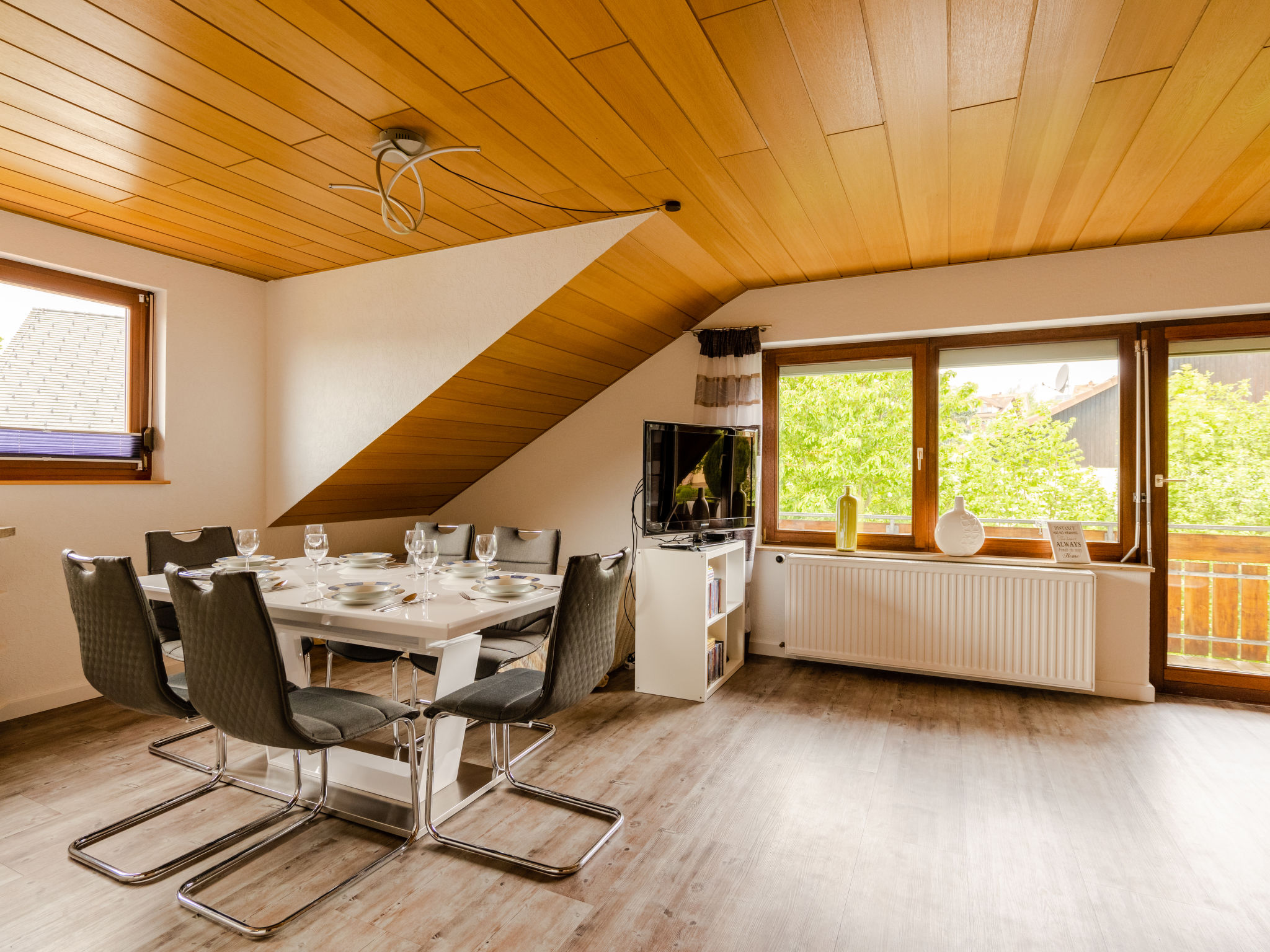 Maison Quelle – Cuisine et coin repas, photo 21 sur 54