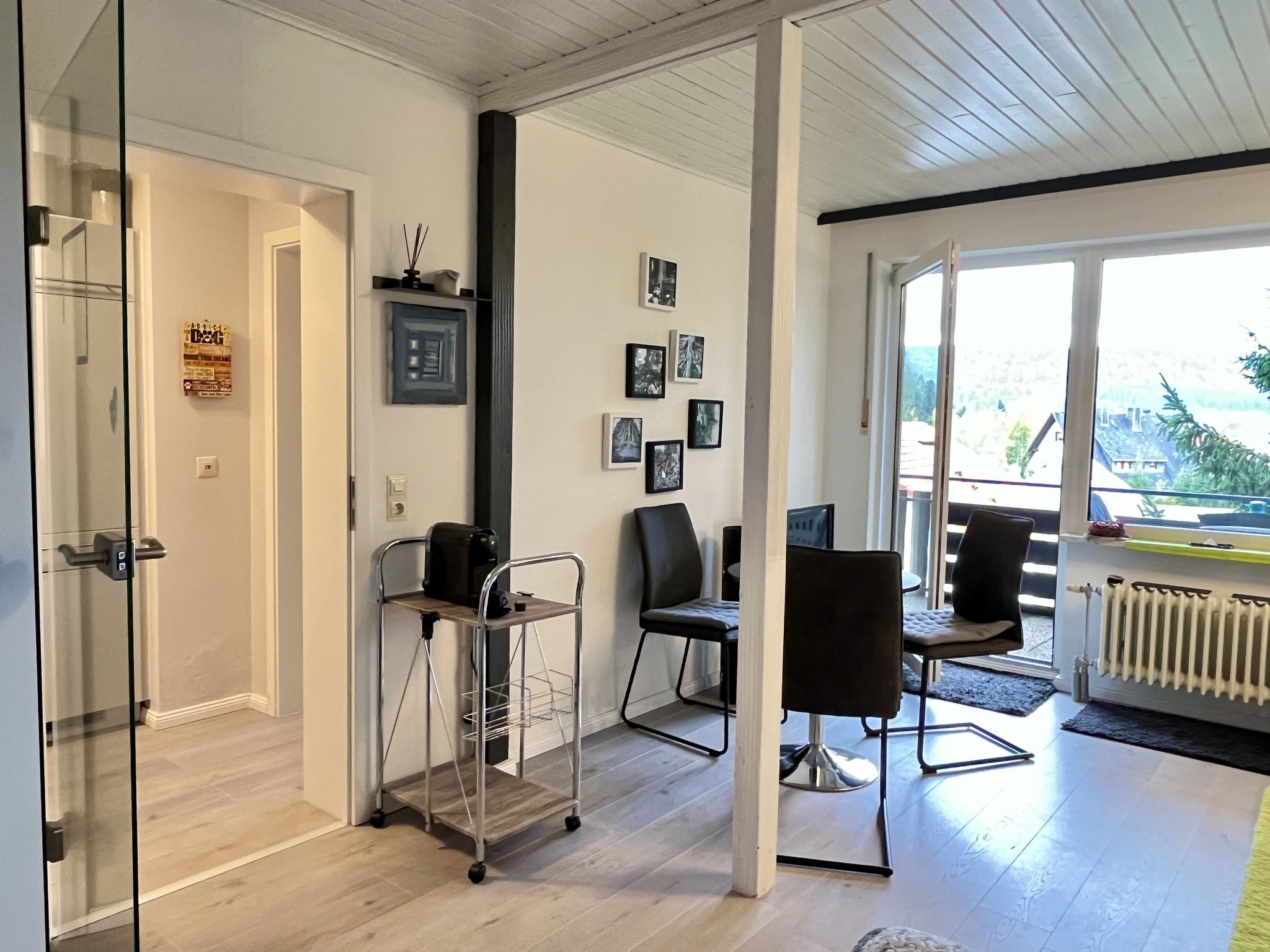 Sonnige Aussichten-Inside