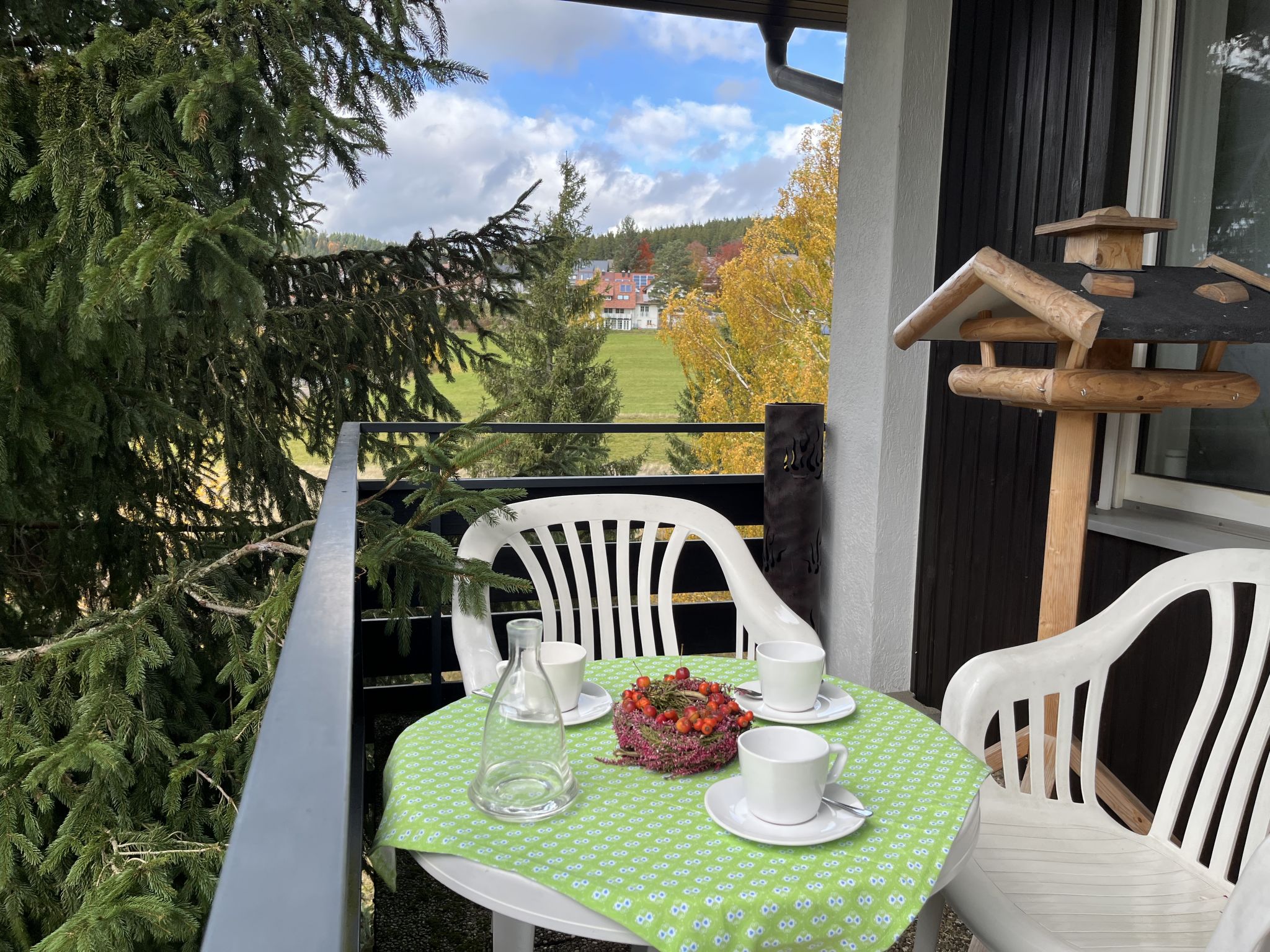 Sonnige Aussichten-Outside