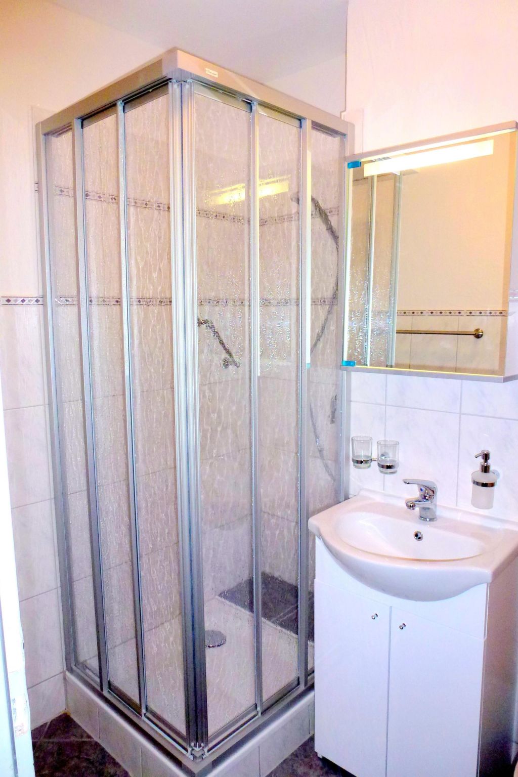 Mit Balkon-Image-tags.info