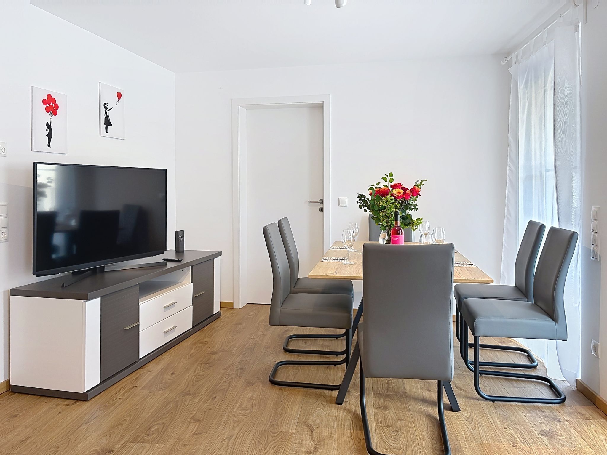 Fiona (S6) - Drinnen