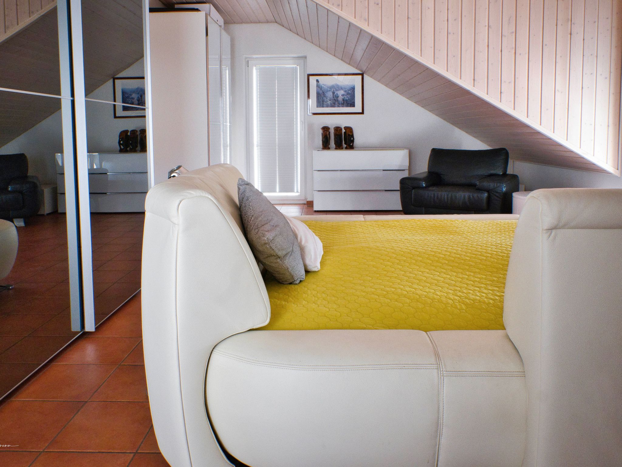 Panoramahaus & Pool-Inside