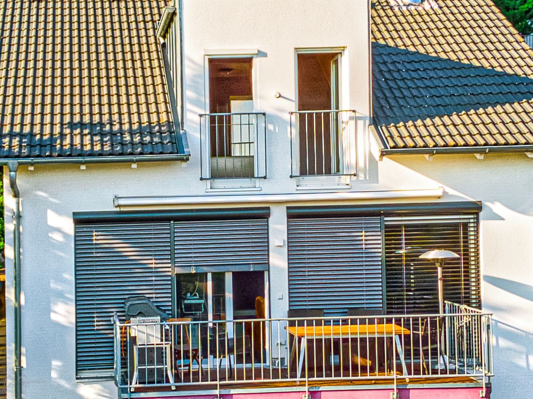 Panoramahaus & Pool-Inside