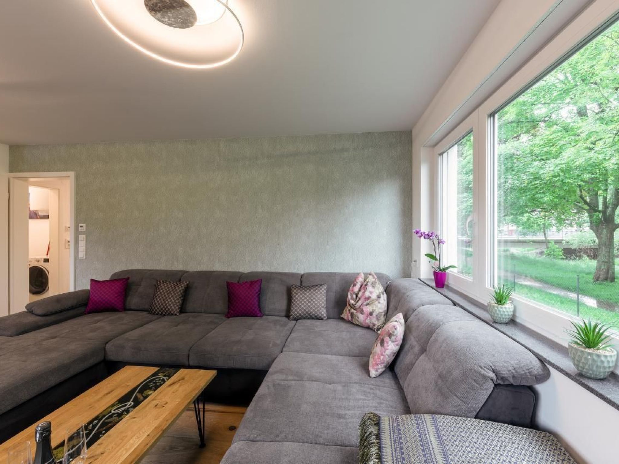 Traum Wohnung direkt am Bodensee mit Seesicht-Binnen