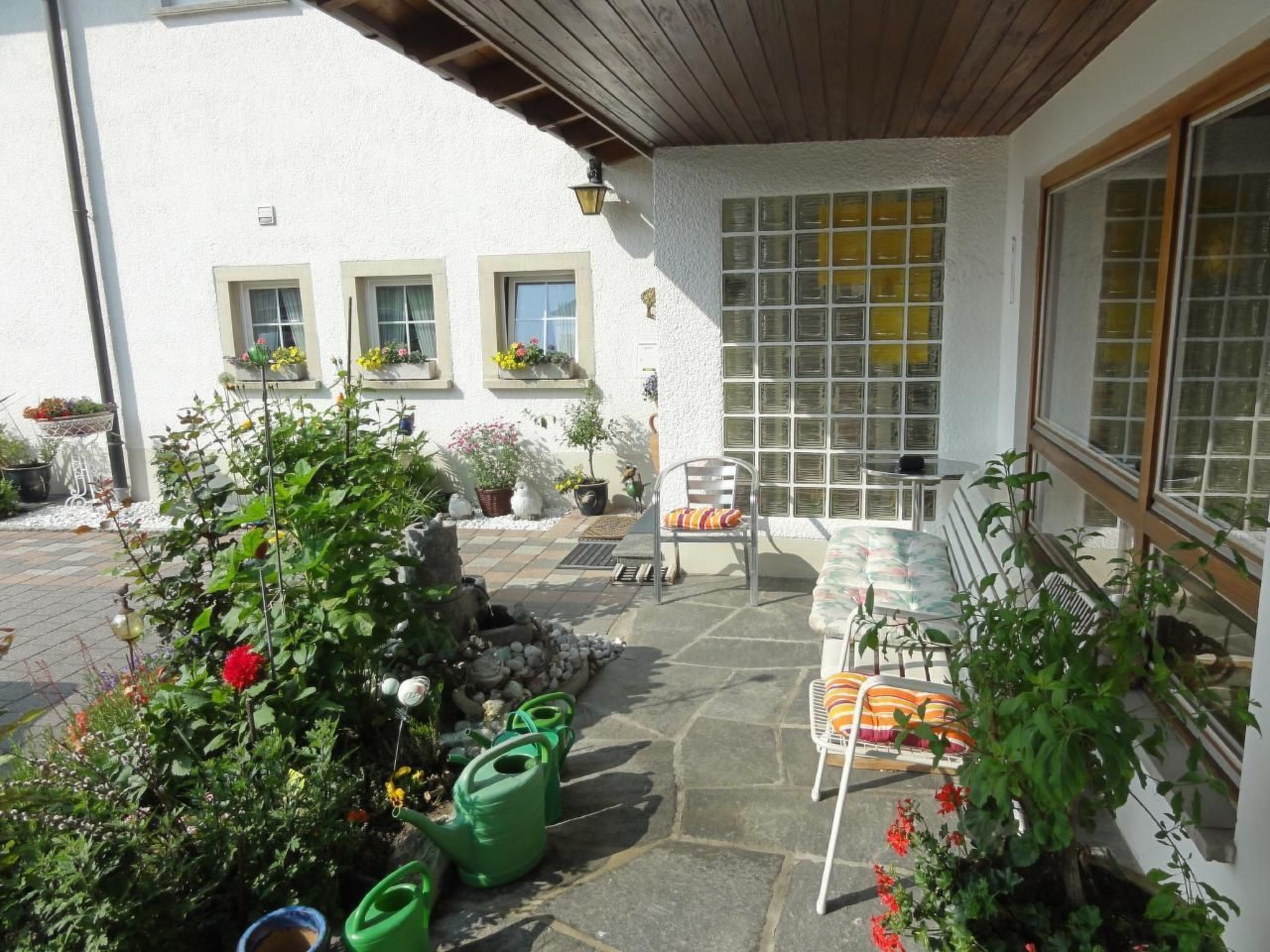 Ferien-Apartment-Draußen