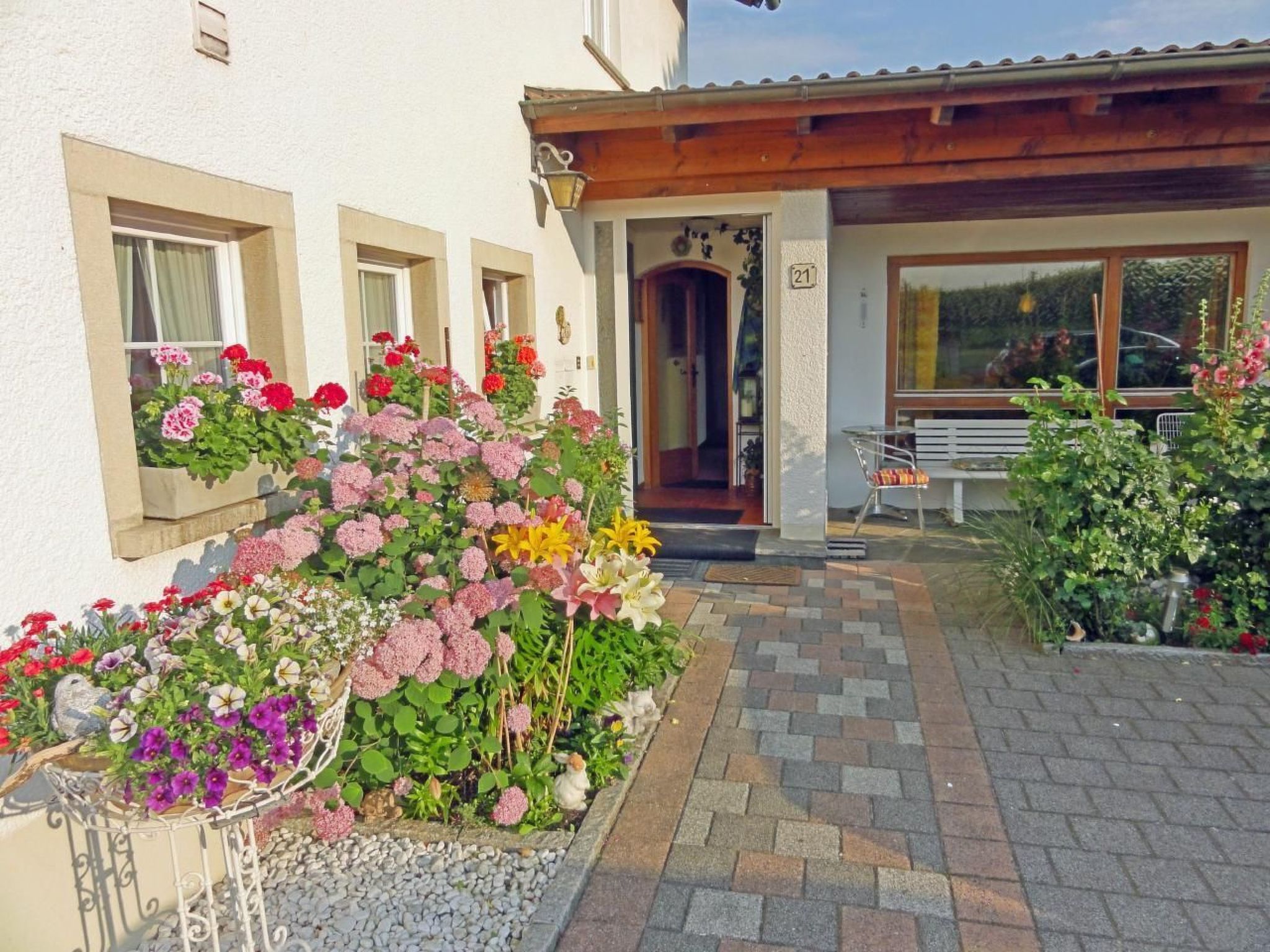 Ferien-Apartment-Draußen