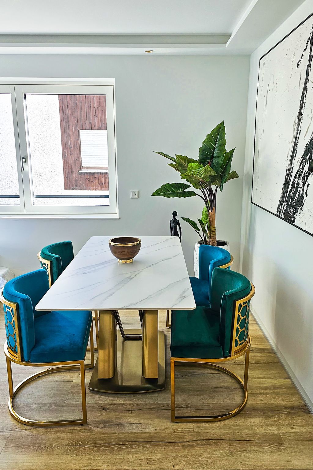 Luxus Neubau 65m2 City Wohnung - r