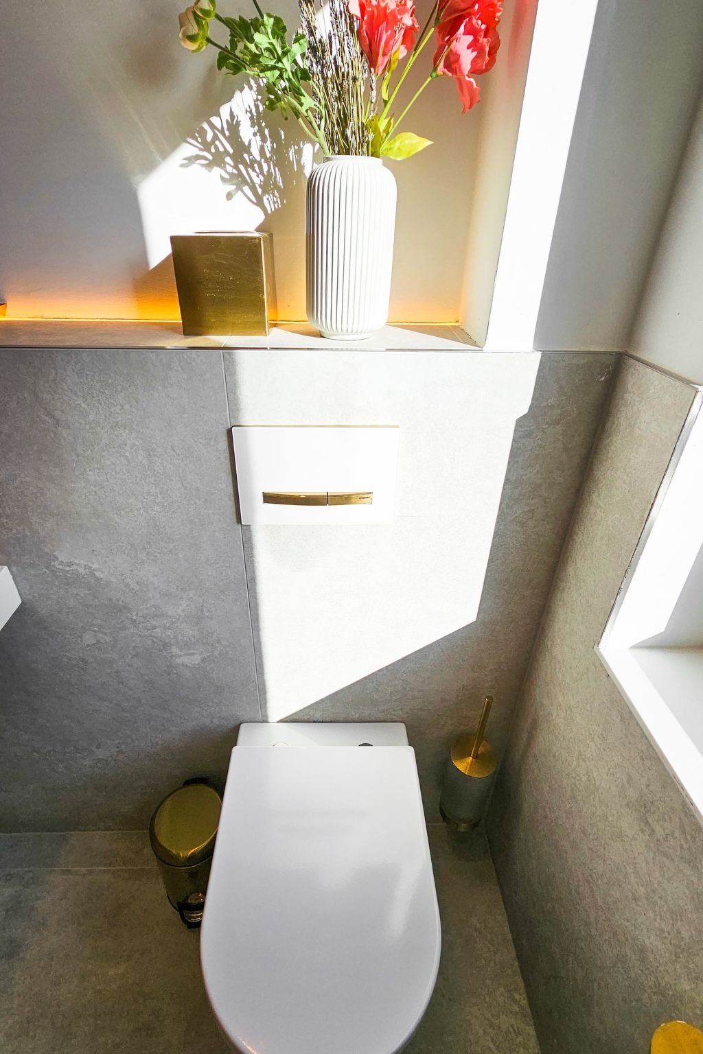 Luxus Neubau 65m2 City Wohnung - r - Inside