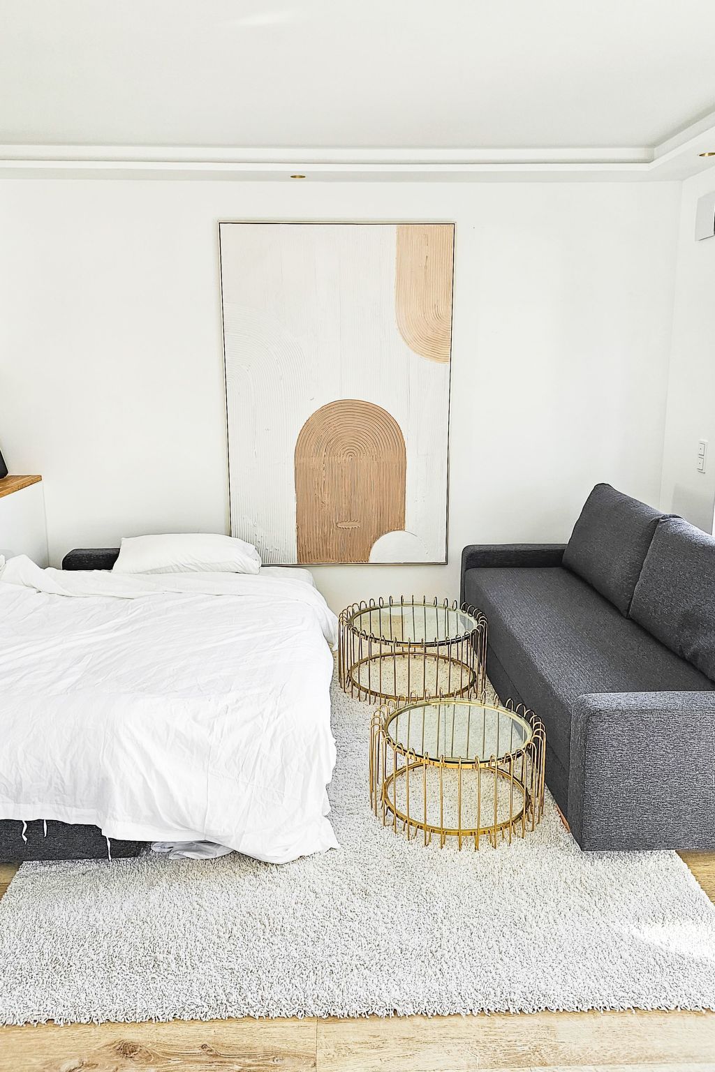 Luxus Neubau 65m2 City Wohnung - r - Inside