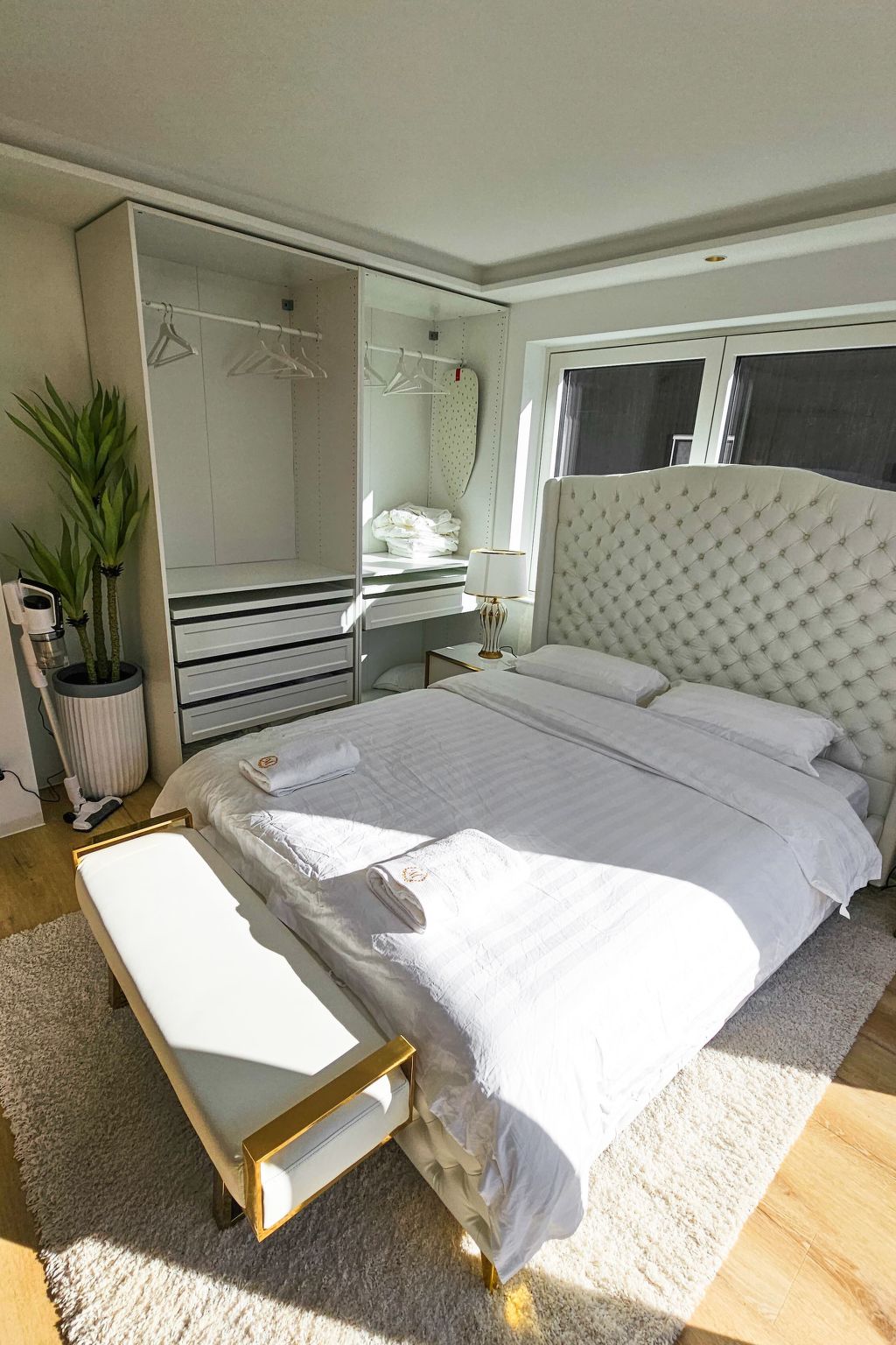 Luxus Neubau 65m2 City Wohnung - r - Inside