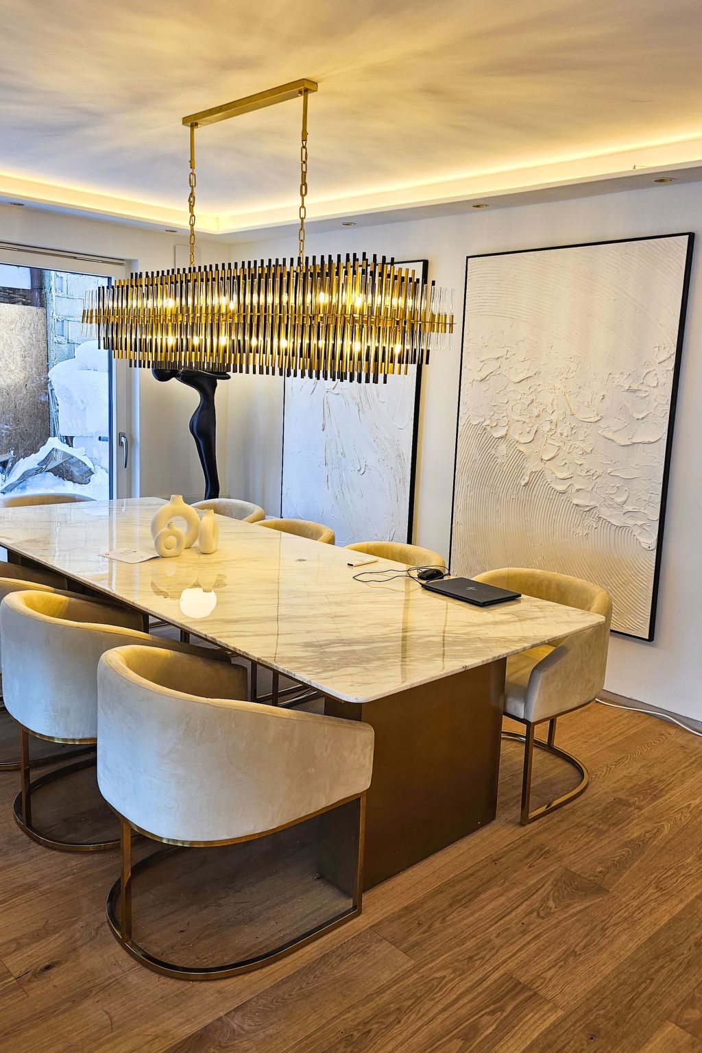 Luxurious large Home, Pool , Garden , Koi Pond-Image-tags.info