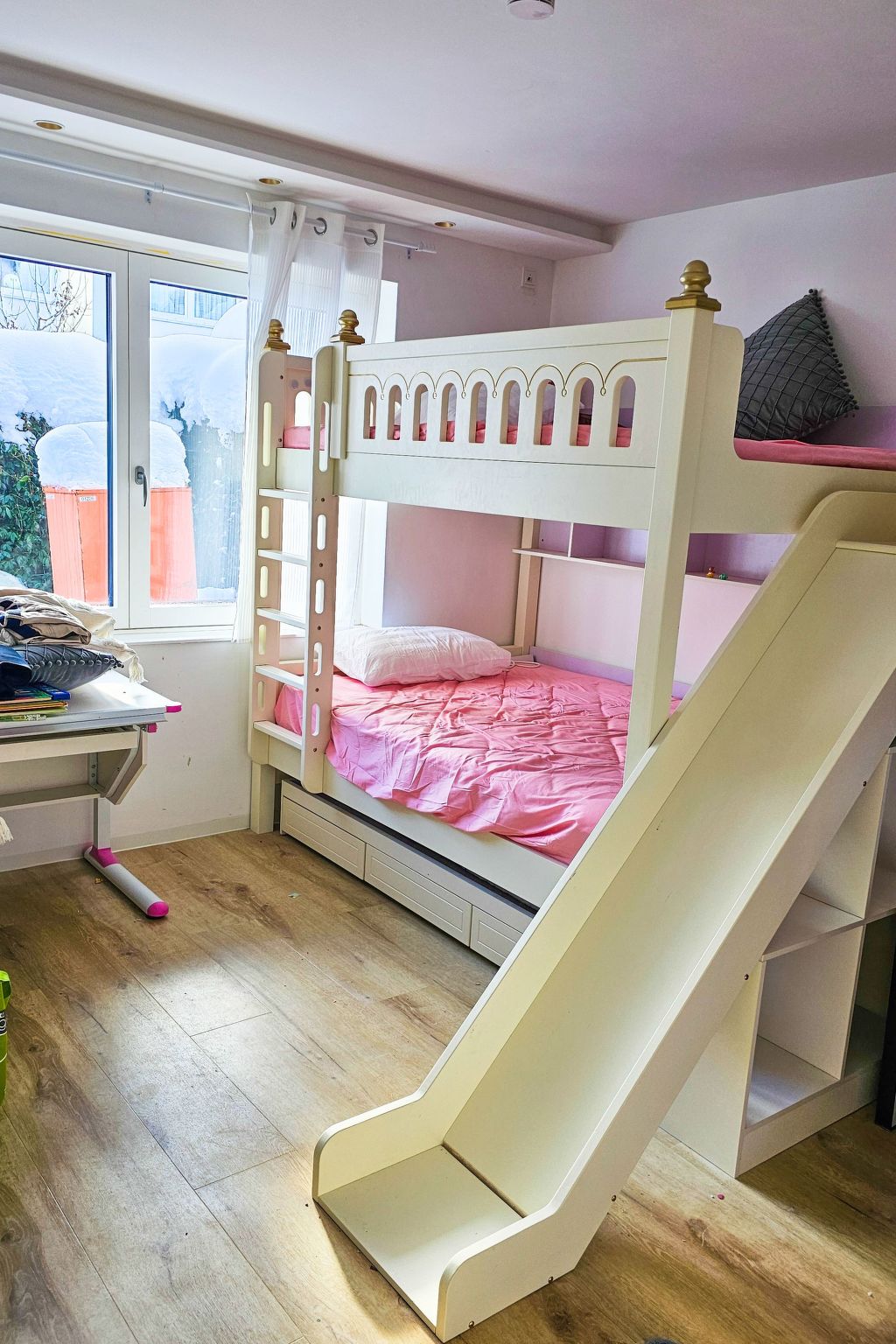 Luxurious large Home, Pool , Garden , Koi Pond-Image-tags.info