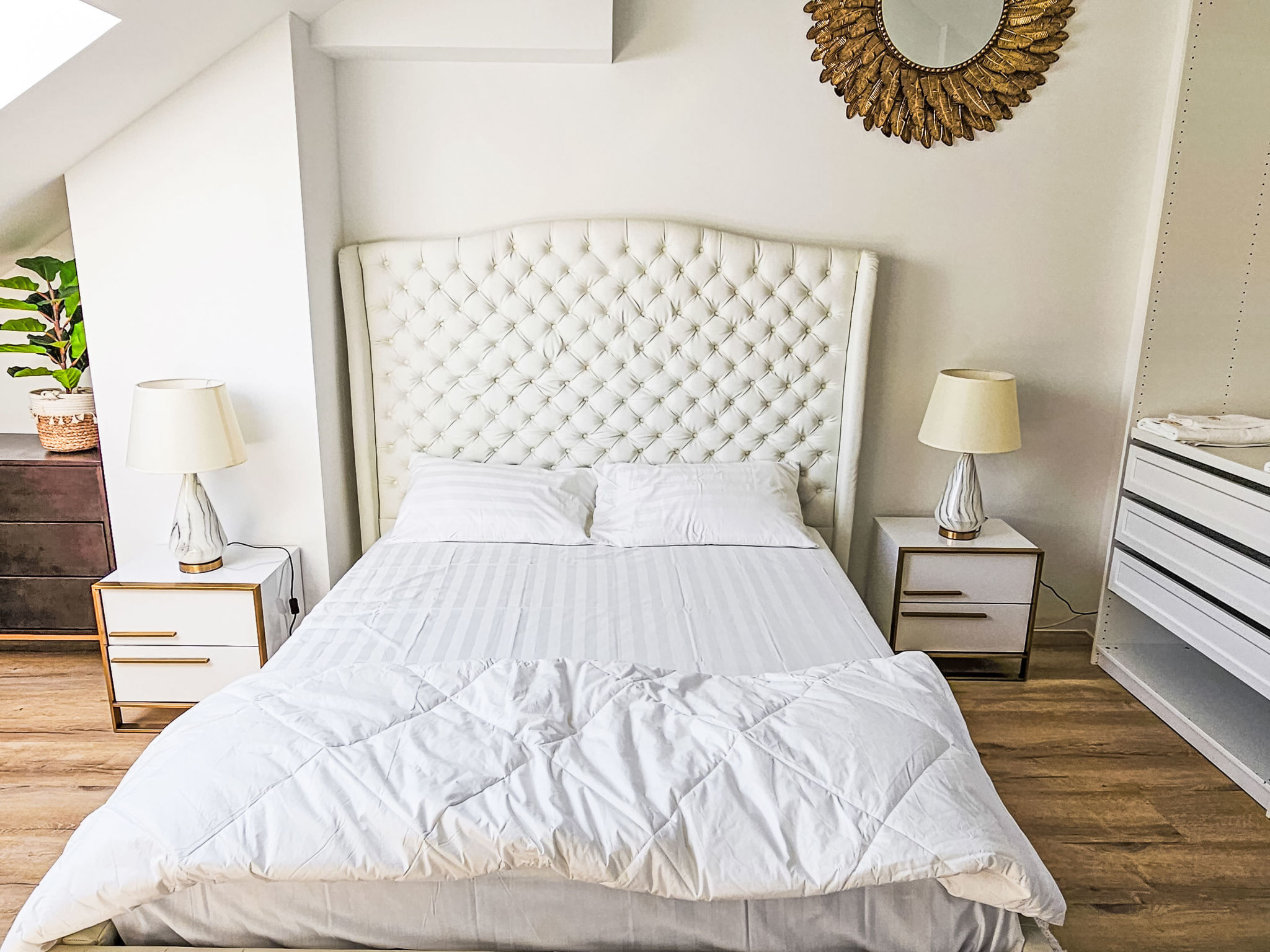 Luxus 80m² Dachgeschoss City Wohnung
