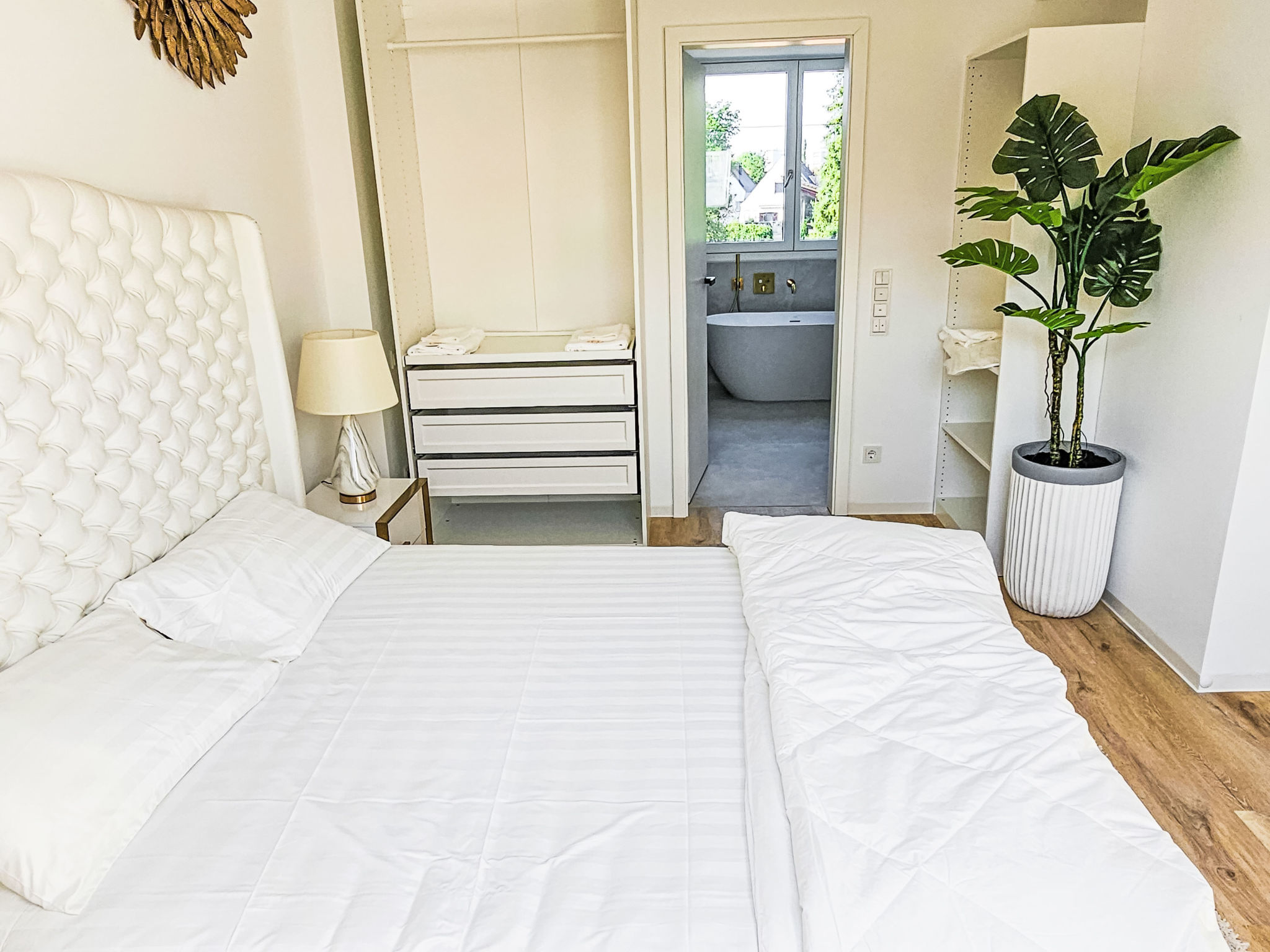Luxus 80m² Dachgeschoss City Wohnung - Drinnen