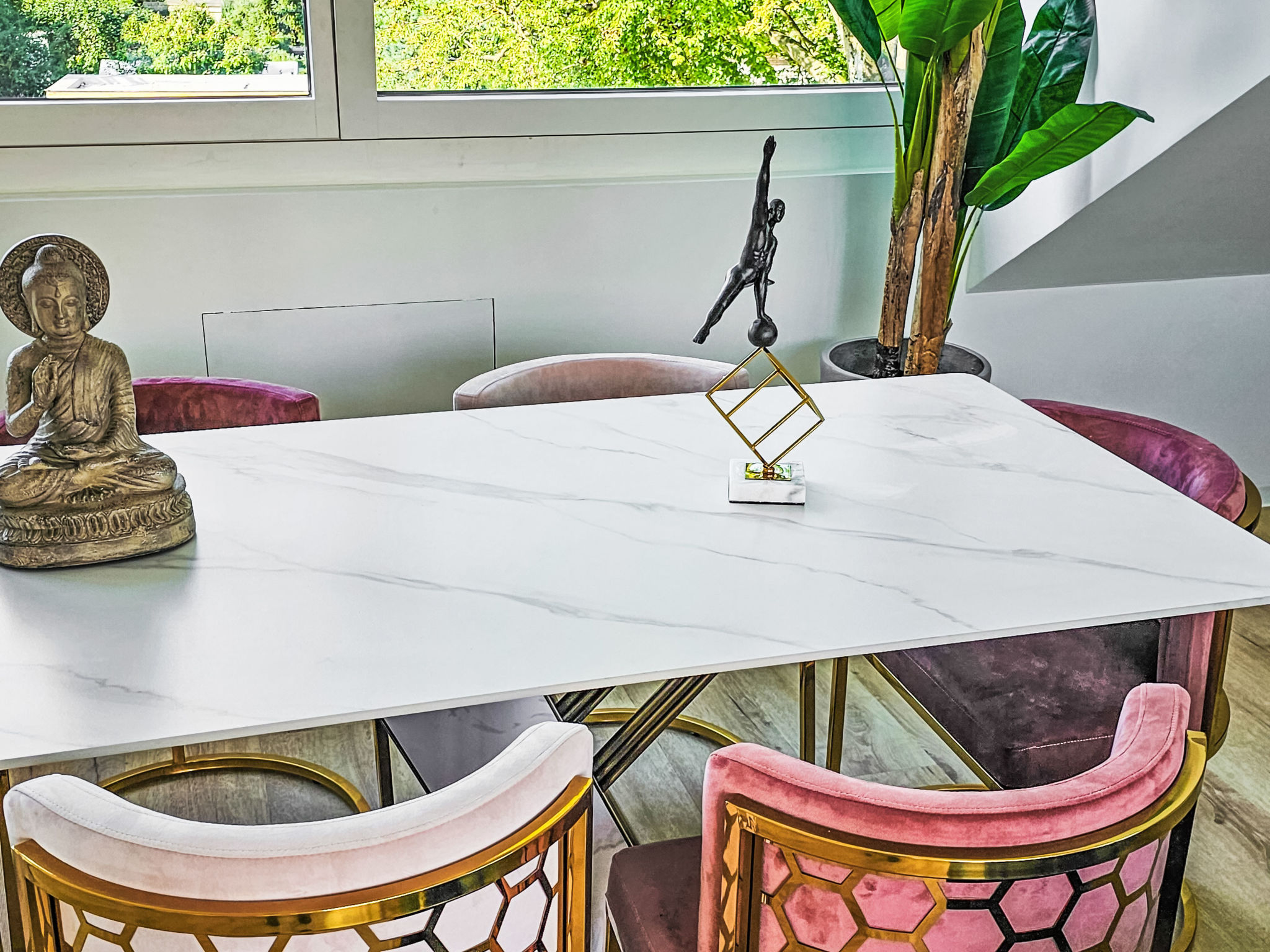 Luxus 80m² Dachgeschoss City Wohnung - Drinnen