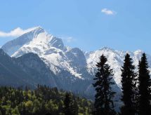 Wohnung in Garmisch-Partenkirchen mit Terrasse