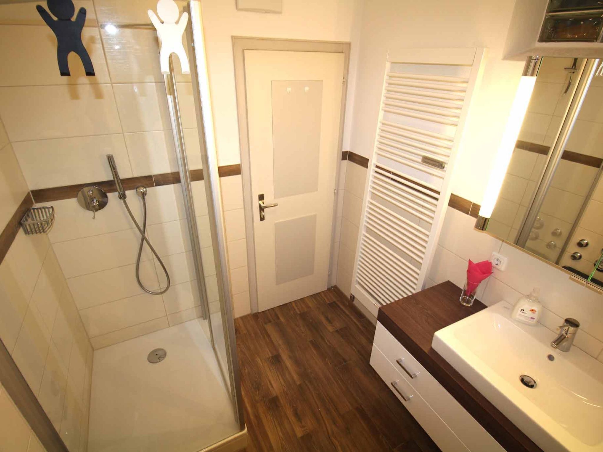 Wohnung in Garmisch-Partenkirchen mit Terrasse-Image-tags.info